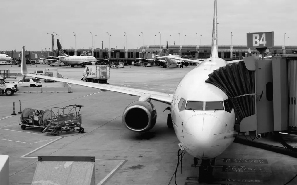 United kann künftig Passagiere verbieten, die Audio und Video ohne Kopfhörer konsumieren