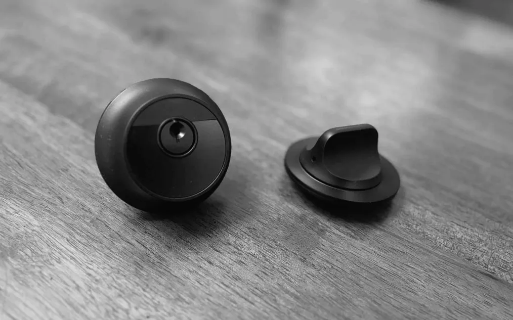 Unentdeckte Gefahr: 7 winzige Geräte, die Einbrecher niemals bemerken werden