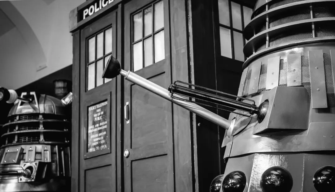 Zwei verschollene „Doctor Who“-Folgen überraschend in wasserdurchtränkter Sammlung entdeckt