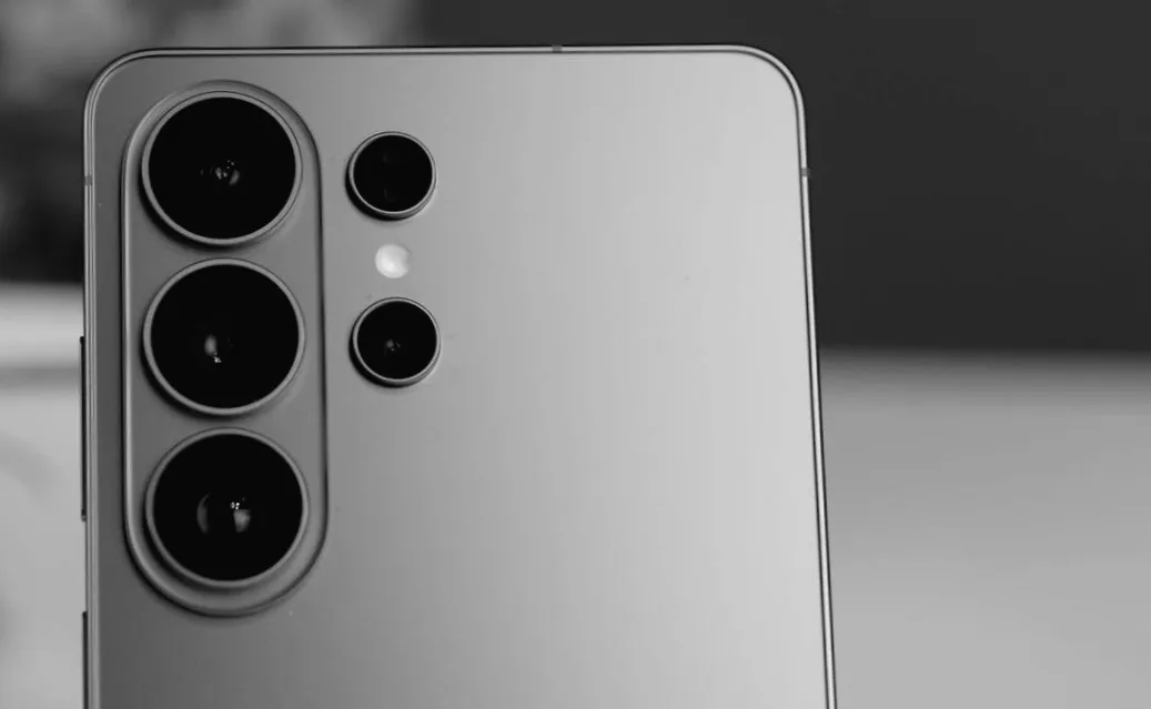 "Überraschung: Das Galaxy S26 Ultra von Samsung setzt auf revolutionäre KI-Updates für die Kamera"