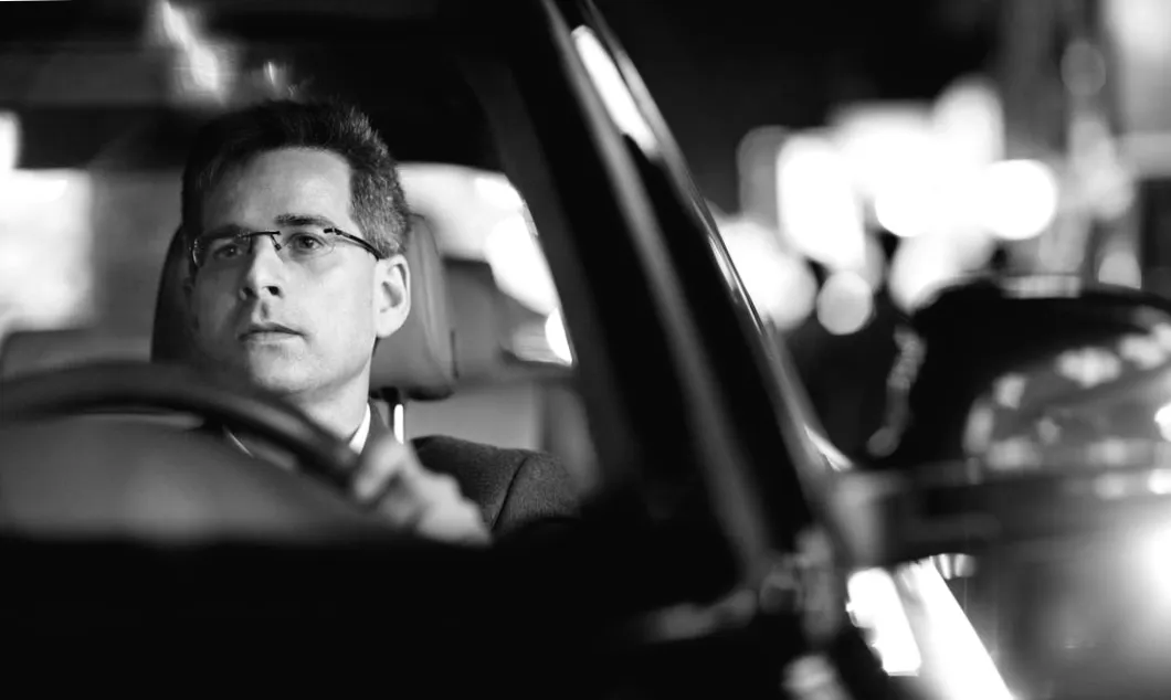 Nachts unterwegs: Worauf es wirklich ankommt, um sicher ans Ziel zu kommen