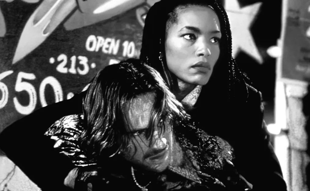 Kathryn Bigelow präsentiert: Dieser Silvesterfilm ist der ultimative Cyberpunk-Kracher!