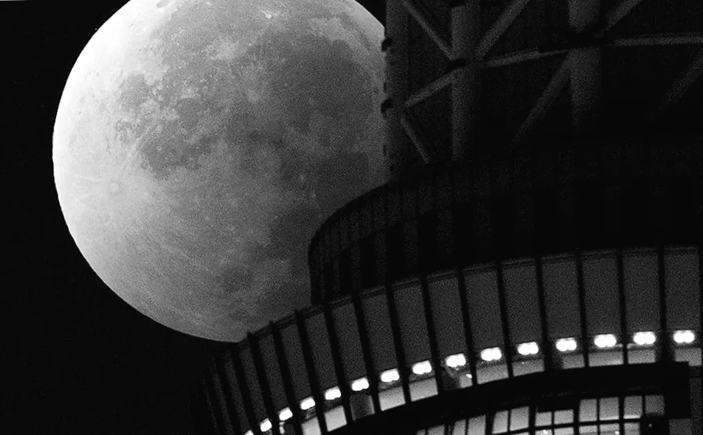 Geheimtipps für die spektakuläre Totale Mondfinsternis im März entdecken