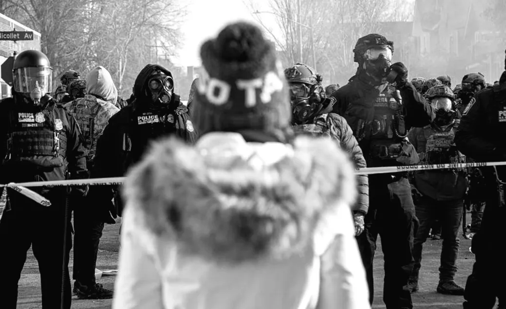 Was Darf Man Über ICE-Razzien in Sozialen Medien Teilen? Ich Habe Es Herausgefunden