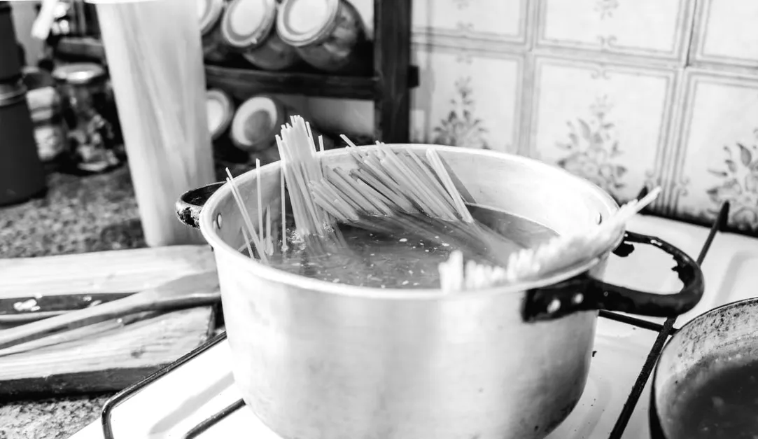 7 geheime Pasta-Sünden, die jeder begeht – und wie man sie rettet