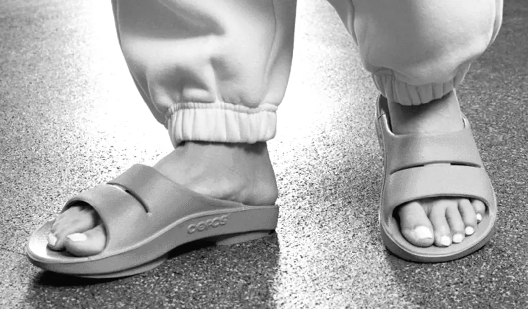 Die besten Erholungs-Slides für meine Füße: Meine persönlichen Favoriten und Empfehlungen