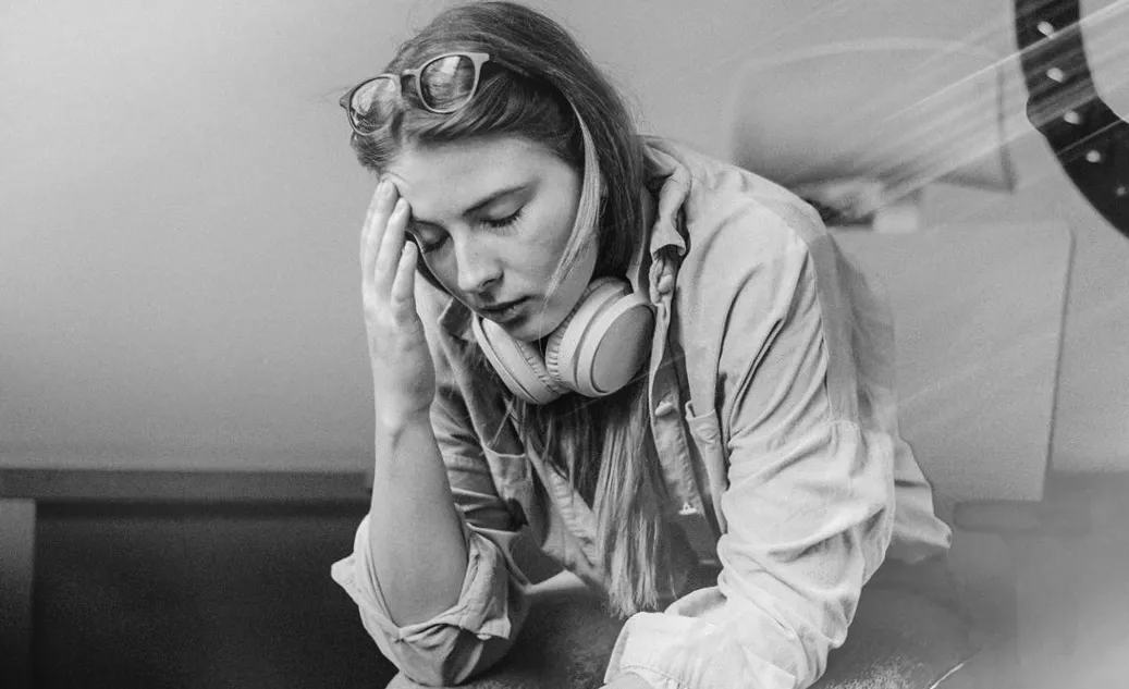 Kopfschmerzfrei durch den Tag: 6 überraschende Tricks für bequeme Kopfhörerstunden