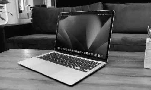 Geheime Top-Laptops unter 500 €: Meine überraschenden Budget-Funde für jeden Bedarf