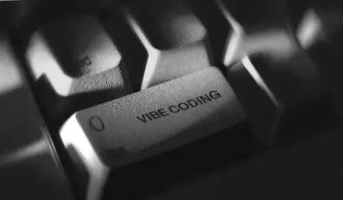 „Wie ich in Minuten eine Website mit Googles Stitch-Tool entwarf“