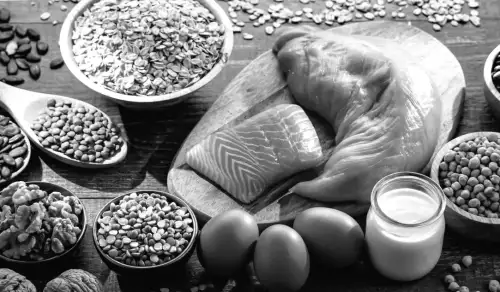 Sieben überraschend einfache Wege, Ihre Proteinzufuhr unbemerkt zu steigern