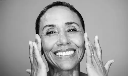 5 Anzeichen, dass du besser alterst, als du selbst glaubst – laut Experten