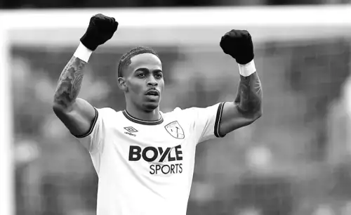 "Premier League: West Ham gegen Man United – Verfolge das Spiel live, wo immer du bist!"