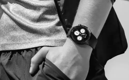 Motorola präsentiert die Moto Watch: Ein Fitness-Wunder auf Polar-Niveau