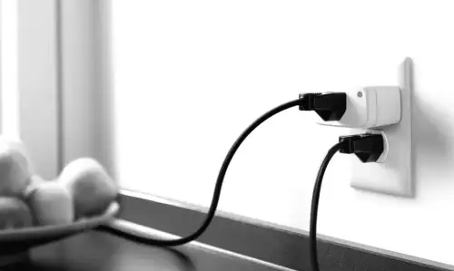 "Smart Plugs oder Smart Outlets: Welche Technologie ist die beste Wahl für Ihr Zuhause?"