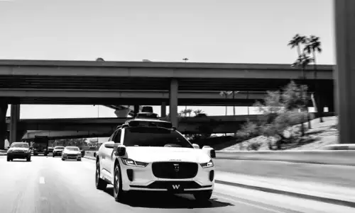 Waymo unter verstärkter Beobachtung: NTSB untersucht Vorfall mit Schulbus