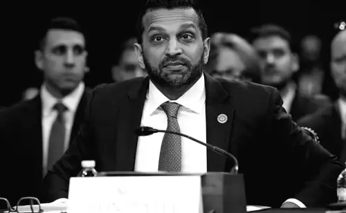 FBI gibt zu: Datenkauf, der zur Überwachung von Amerikanern genutzt werden könnte