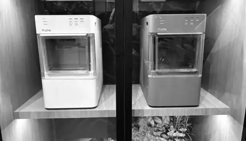 Eine Mini-Version des viralen Opal Nugget Ice Makers kommt – exklusiver erster Blick auf KBIS.
