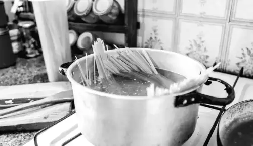 7 geheime Pasta-Sünden, die jeder begeht – und wie man sie rettet