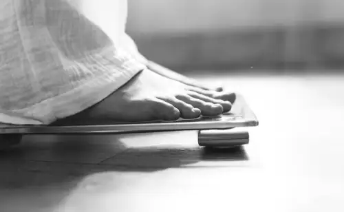 Diese geheime Methode zur Gewichtsreduktion überrascht sogar die Waage